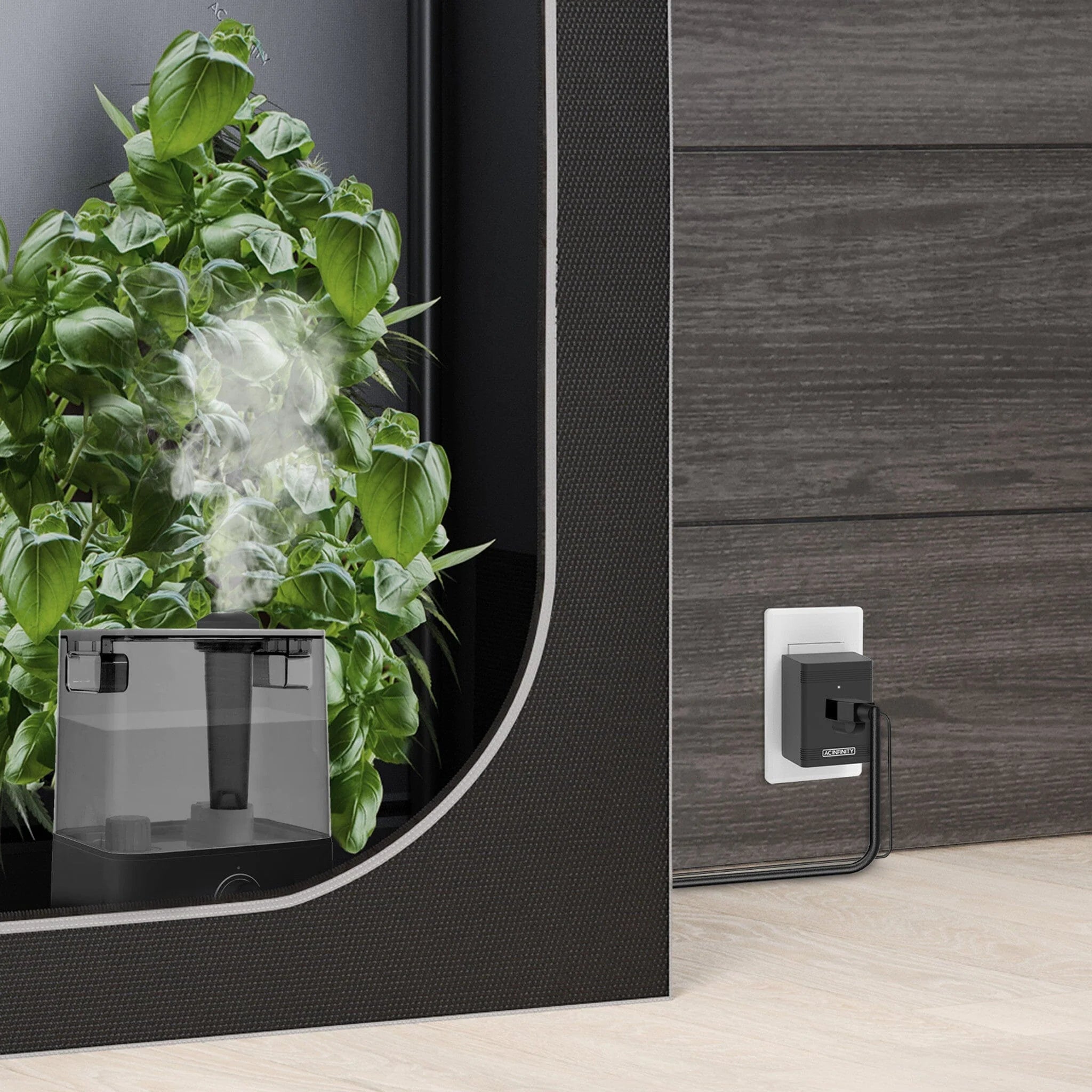 UIS Control Plug, For Outlet Powered Equipment