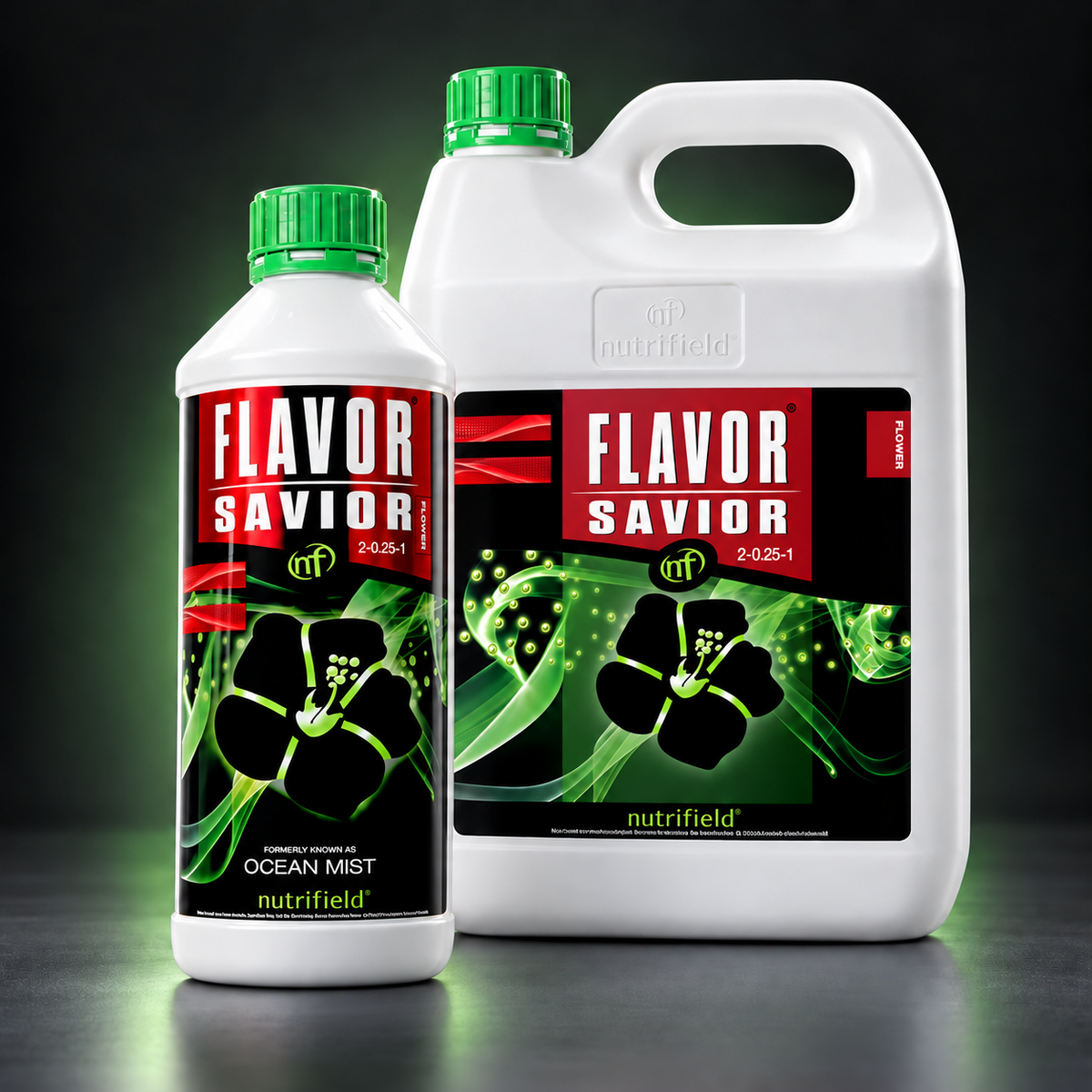 Premium studio render of the closed FLAVOR SAVIOR 1L bottle and 5L jug with white packaging, green caps and black-red-green labels.