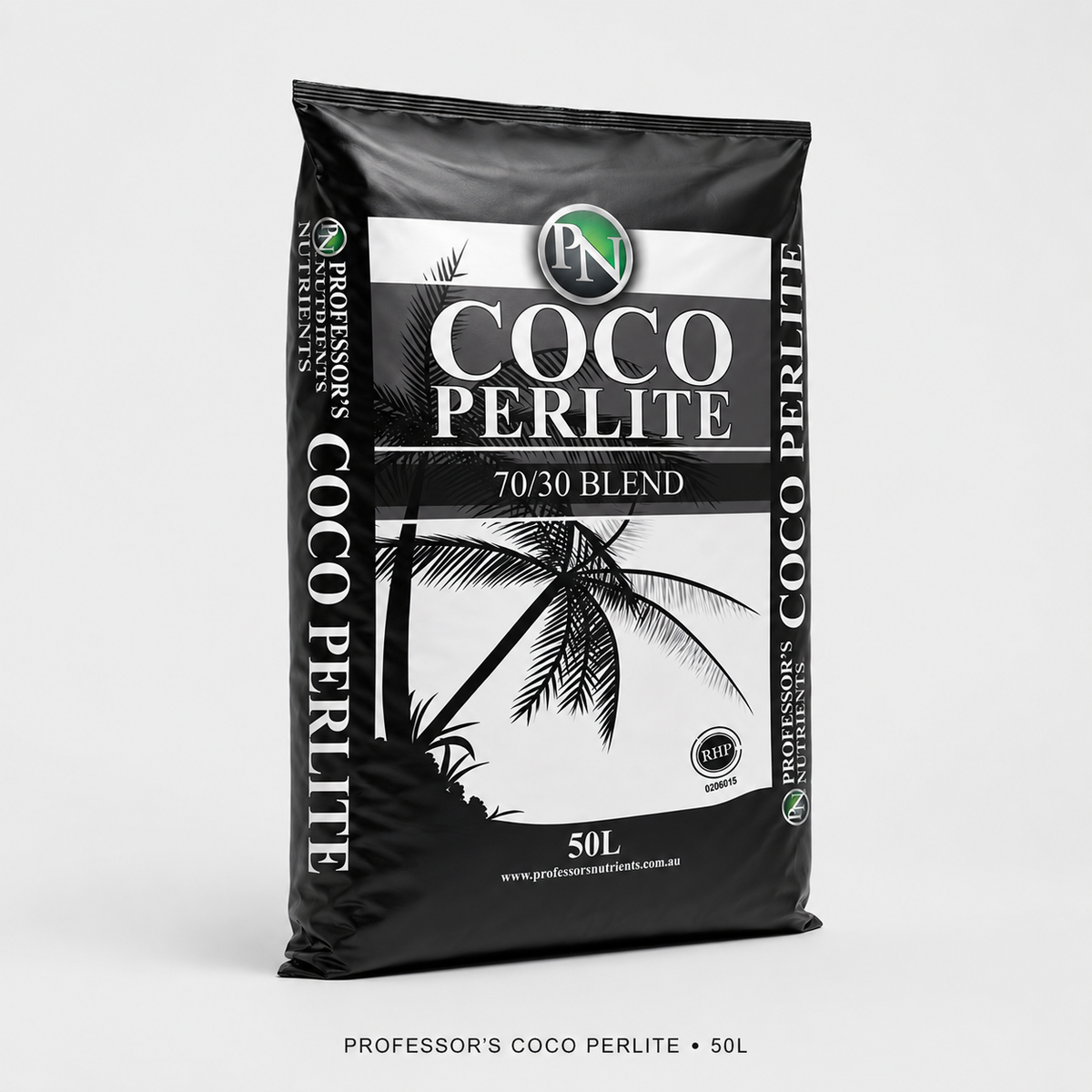 Premium three-quarter 3D render of the black Professors Coco Perlite 70/30 Blend 50L bag.